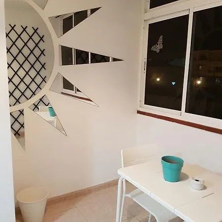 Roel House * Κοραλέχο